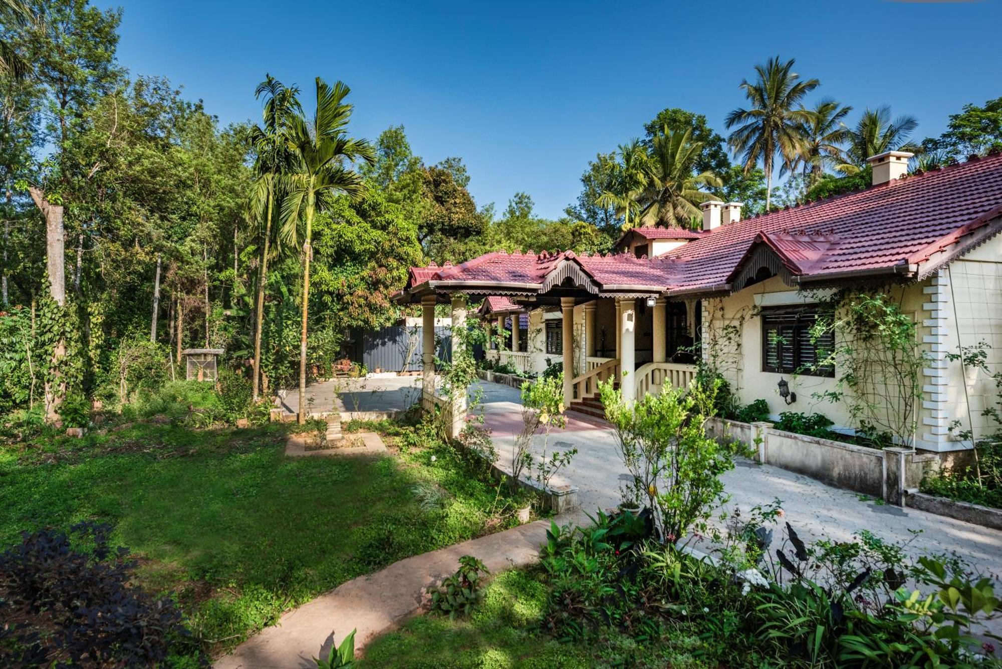Saffronstays Calamondinn Bungalow, Coorg Gonikoppal Экстерьер фото